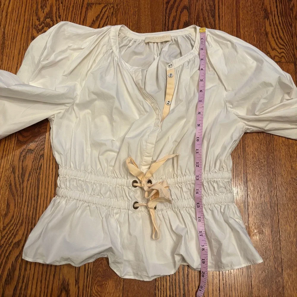 Ulla Johnson Pre-Fall 2022 White Cotton Puff Sleeve Smocked Peplum Blouse 4